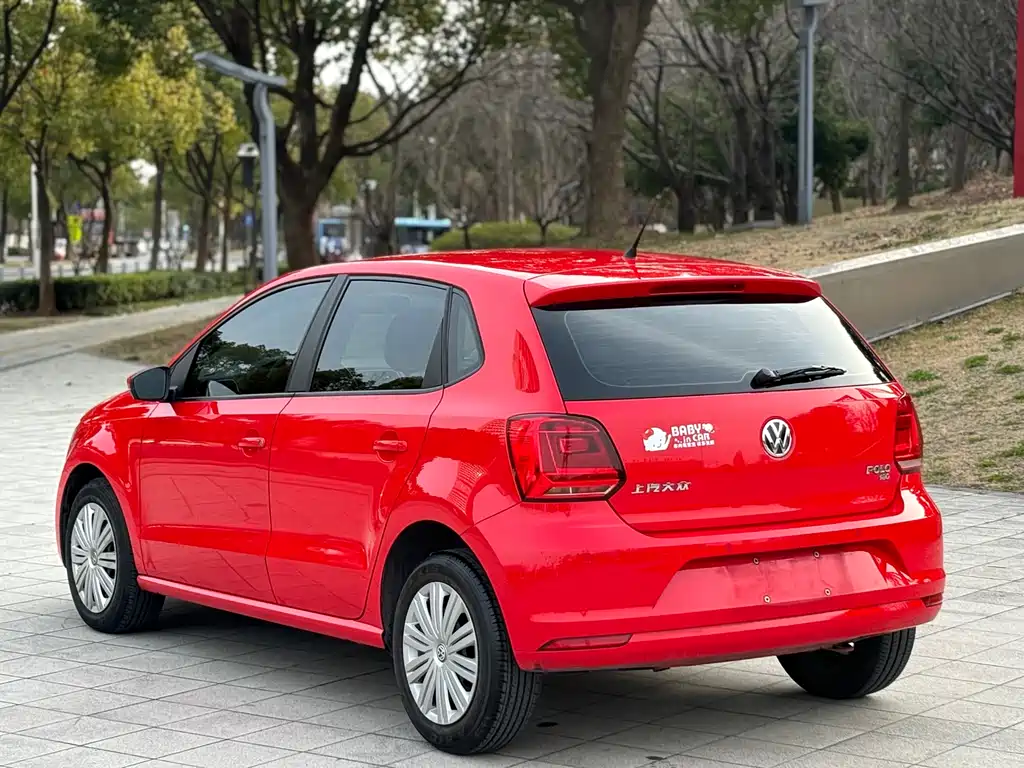Polo 2016 1.6L automatic comfort model купить на сайте DeffCars