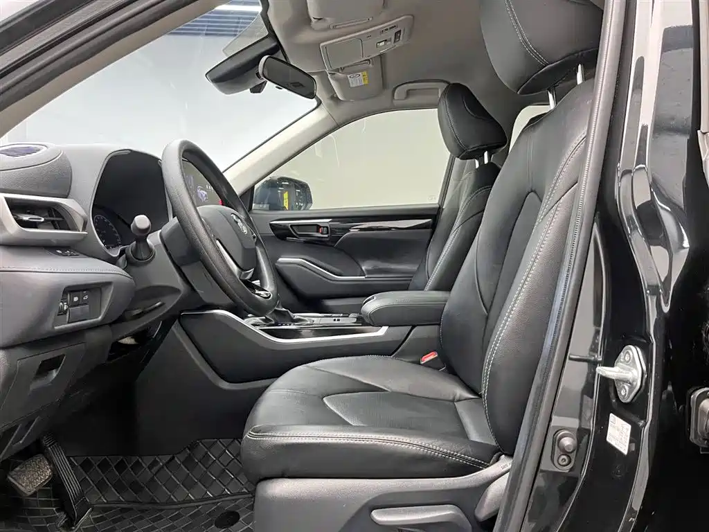 Highlander 2024 2.5L smart electric hybrid dual-engine two-wheel drive elite version 7 seats купить на сайте DeffCars
