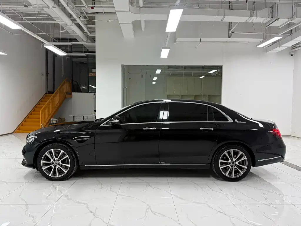 Mercedes-Benz E-Class 2020 E 260 L купить на сайте DeffCars