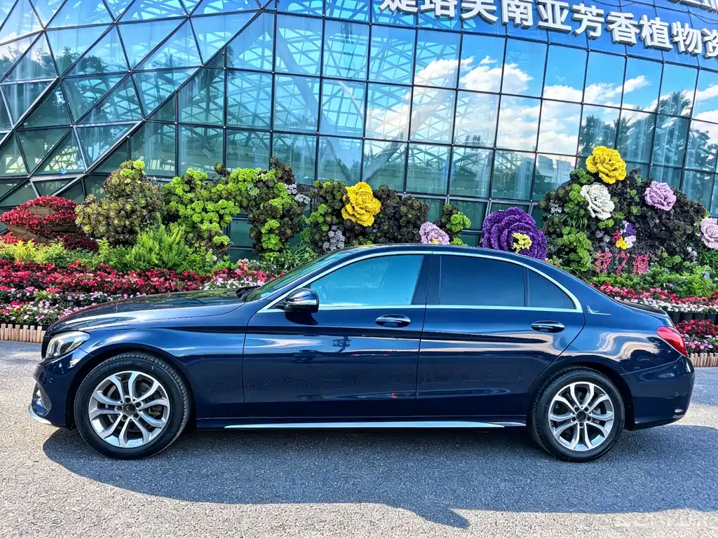 Mercedes-Benz C-Class 2016 C 180 L Sports купить на сайте DeffCars