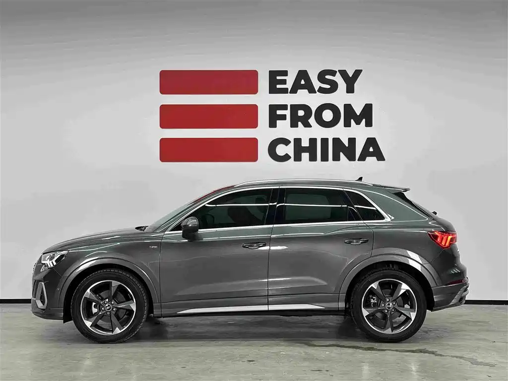 Audi Q3 2023 35 TFSI Stylish Dynamic (1.4T) купить на сайте DeffCars