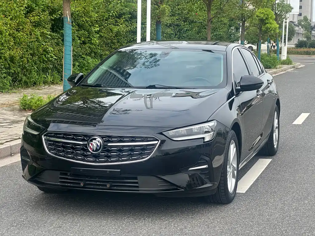Regal 2020 552T Elite купить на сайте DeffCars