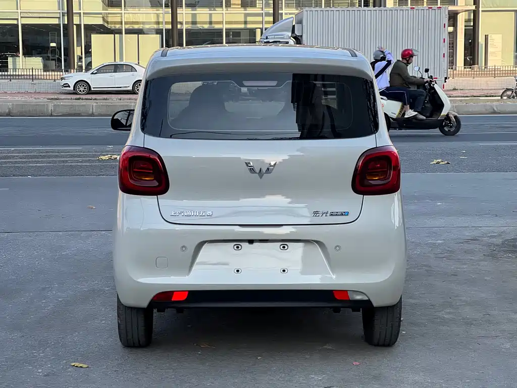 Hongguang MINIEV 2025 fourth generation four-door version advanced model купить на сайте DeffCars