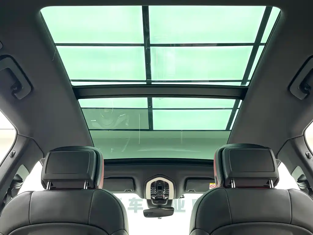 Macan 2023 Macan 2.0T купить на сайте DeffCars