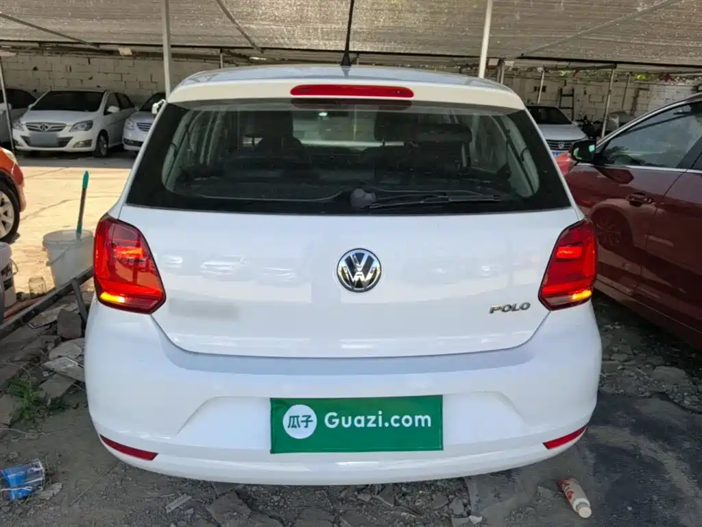 Polo 2016 1.4L manual fashion model купить на сайте DeffCars