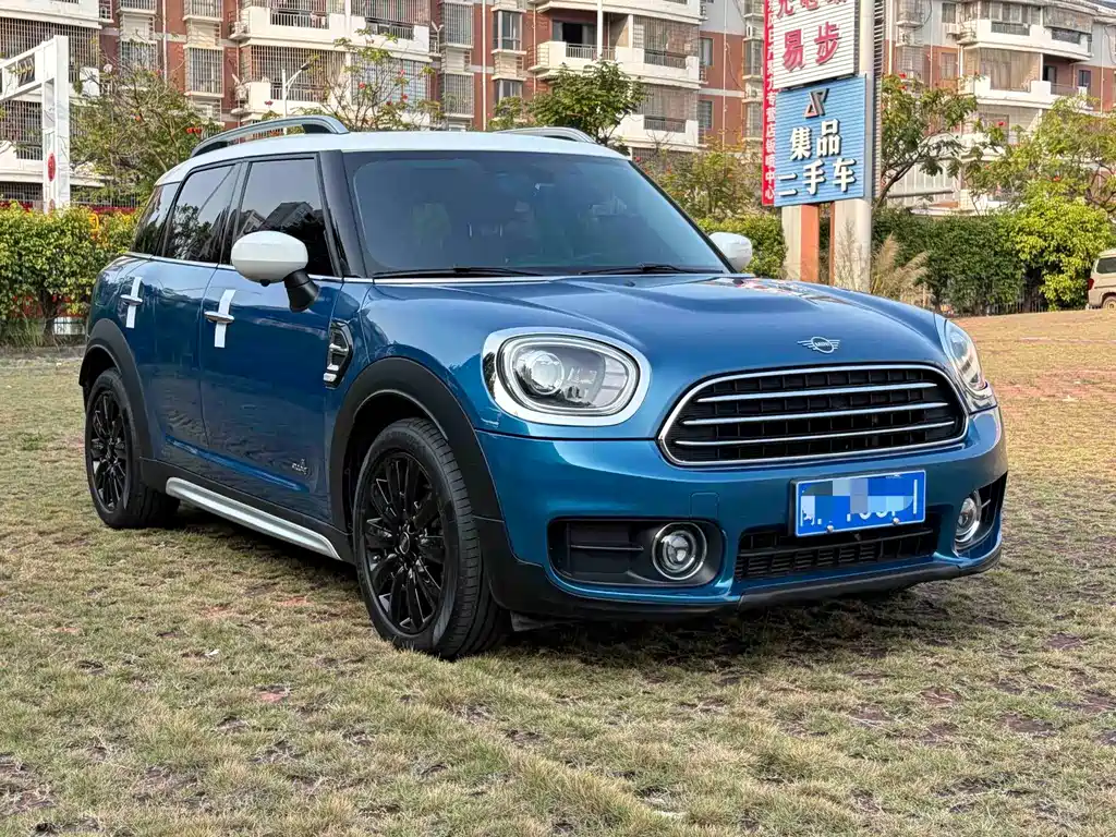 MINI COUNTRYMAN 2019 1.5T COOPER ALL4 Artist Weekend Travel Edition купить на сайте DeffCars