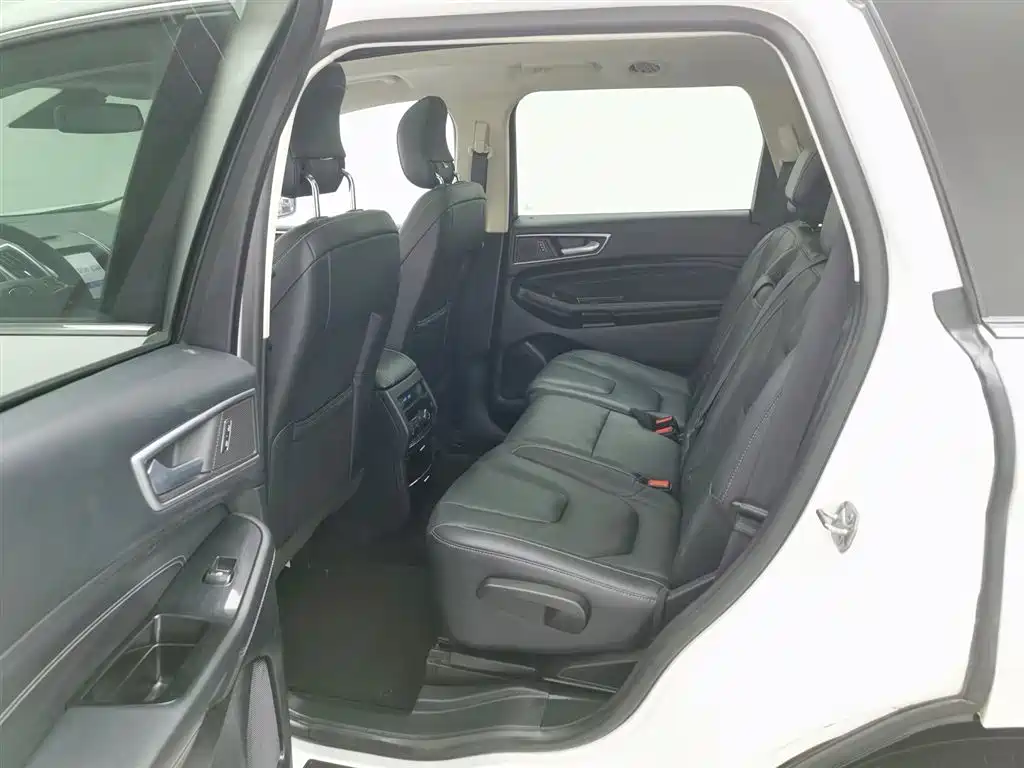 Ruijie 2018 EcoBoost 245 four-wheel drive Zunrui Plus 7 seats, National VI купить на сайте DeffCars