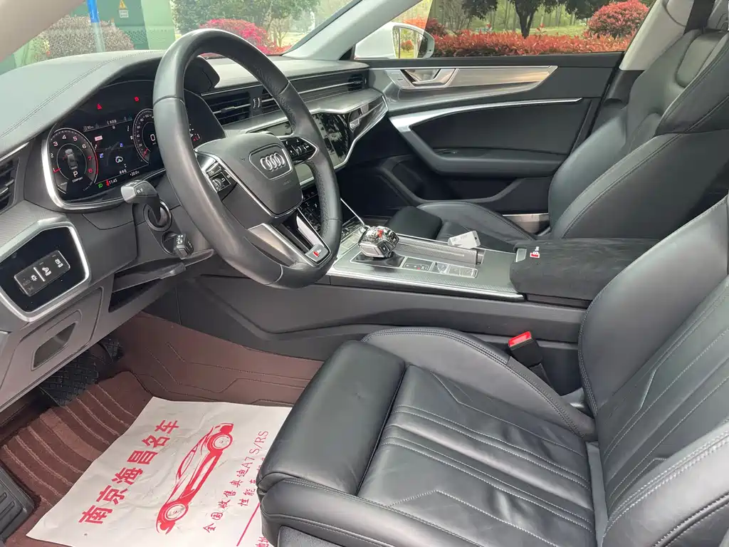 Audi A7 2023 45 TFSI Premium Selection купить на сайте DeffCars