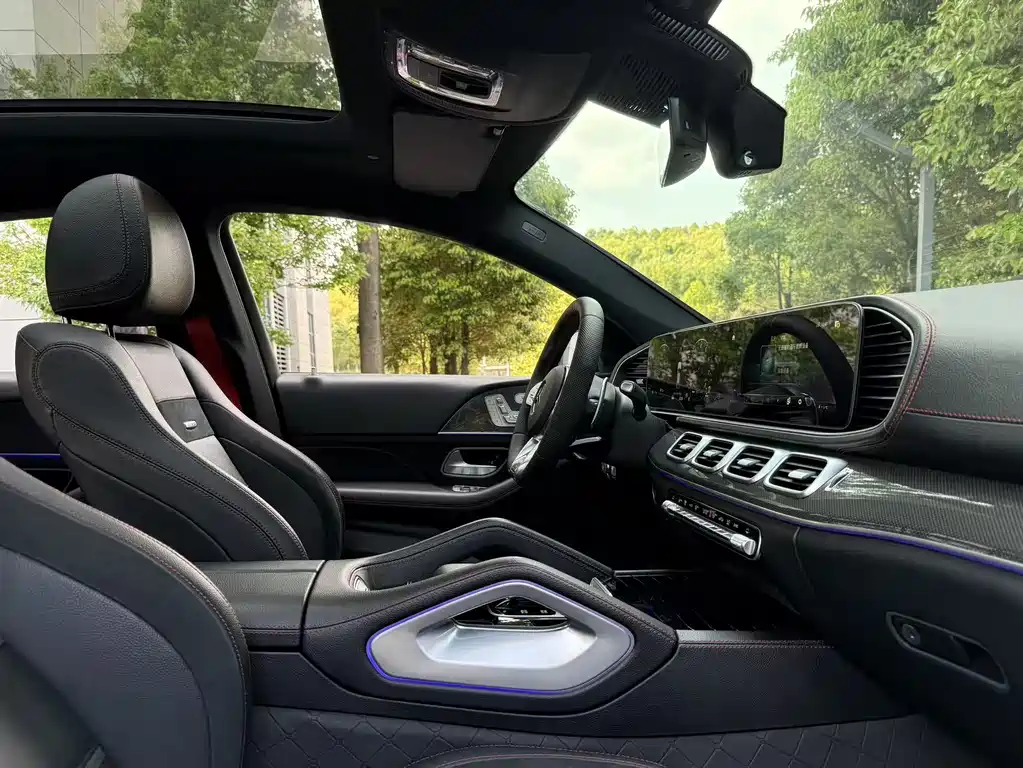 Mercedes-Benz GLE Coupe AMG 2022 AMG GLE 53 4MATIC+ Coupe SUV купить на сайте DeffCars