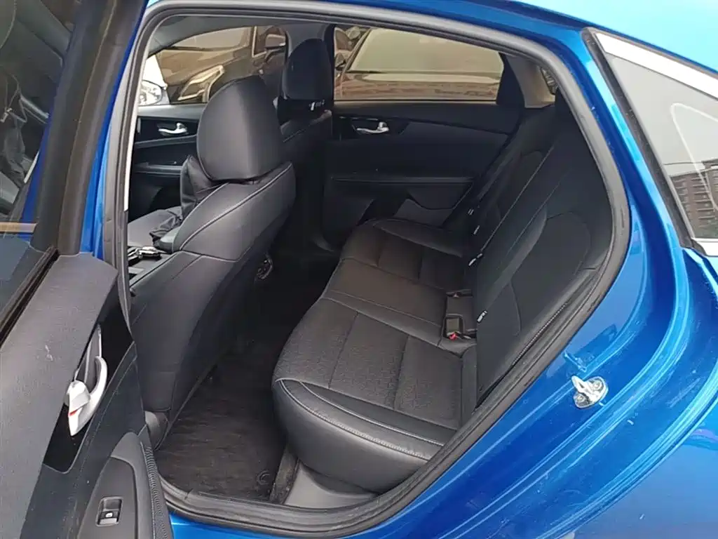Kia K3 2019 1.5L CVT New Edition купить на сайте DeffCars