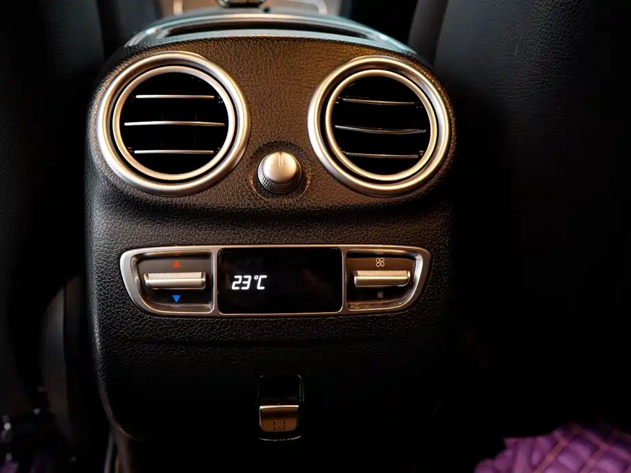 Mercedes-Benz GLC 2022 facelift GLC 260 L 4MATIC luxury model купить на сайте DeffCars