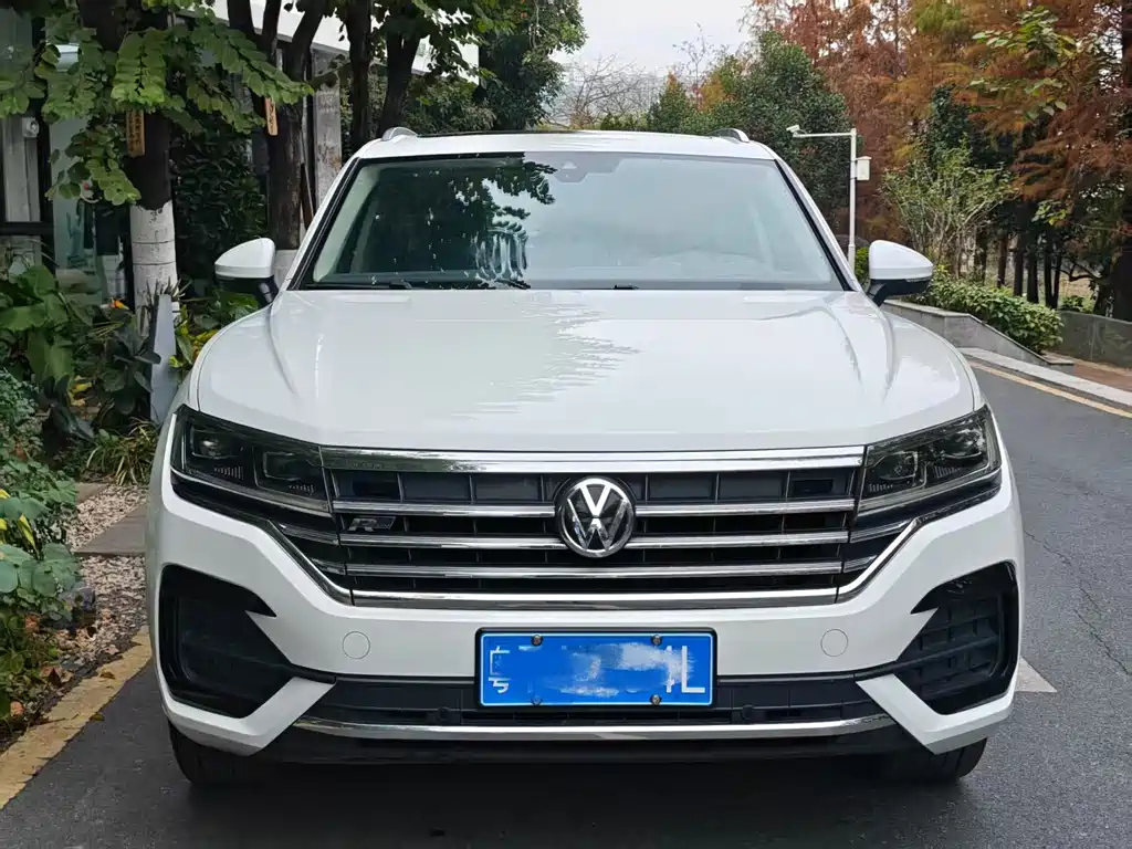 Touareg 2020 2.0TSI Ruishang Edition National VI купить на сайте DeffCars