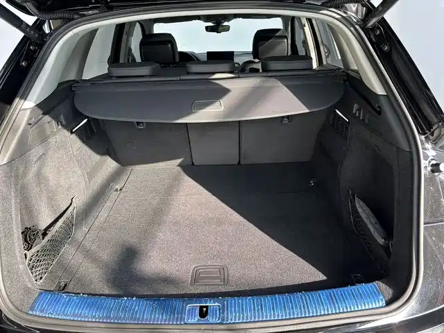Audi Q5L 2021 40 TFSI luxury and dynamic model купить на сайте DeffCars
