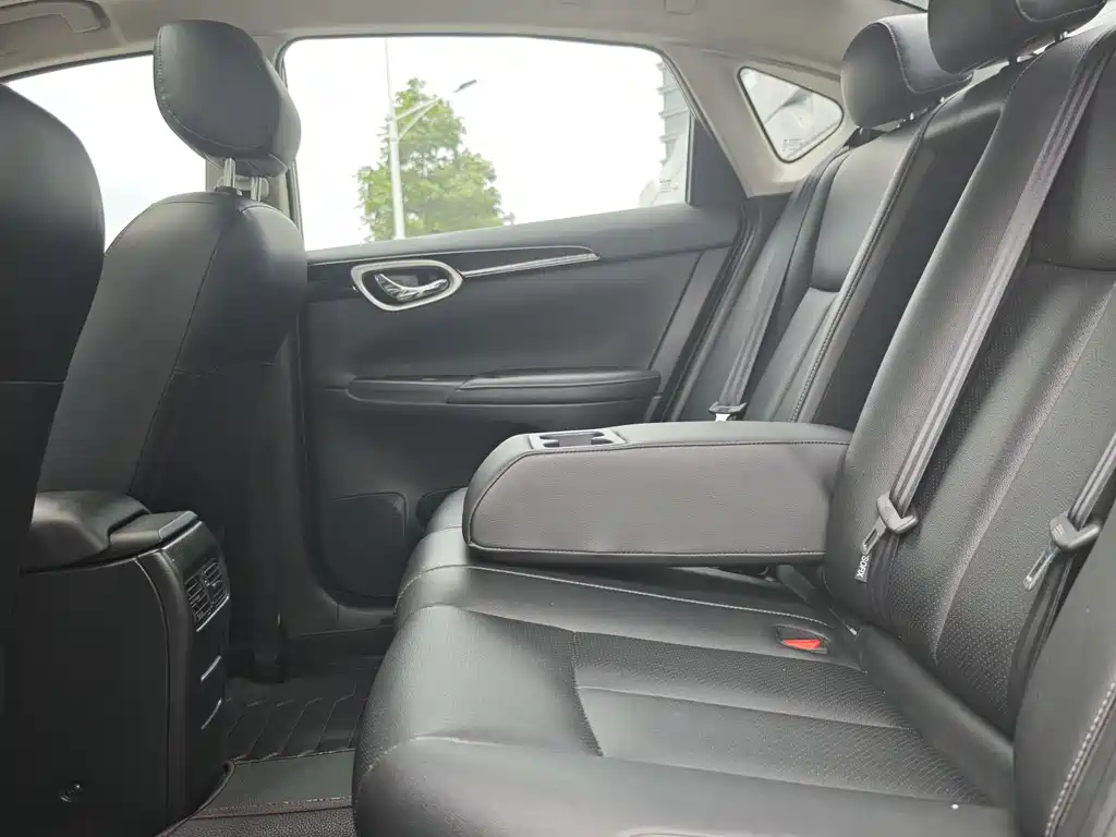 Sylphy 2021 Classic 1.6XL CVT Deluxe Edition купить на сайте DeffCars