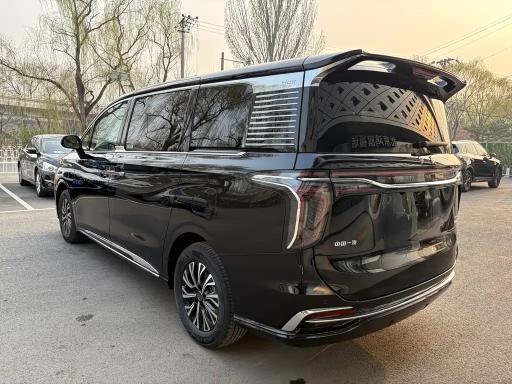 Hongqi HQ9 PHEV 2024 2.0T four-wheel drive business version купить на сайте DeffCars
