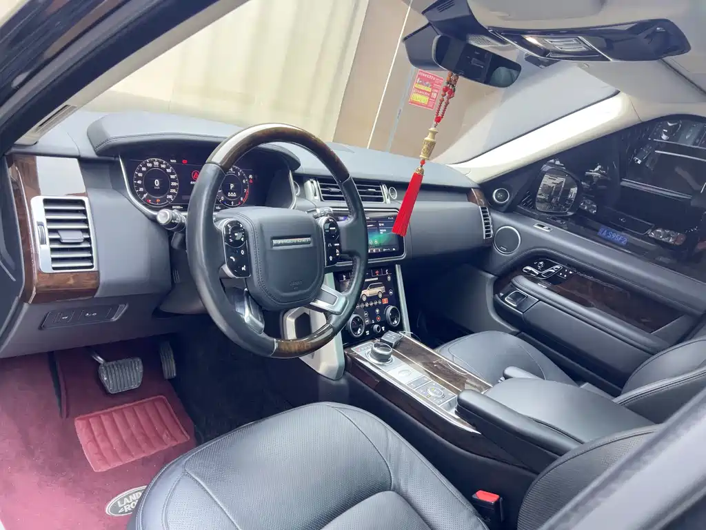 Range Rover 2020 3.0 L6 Legend Extended Edition купить на сайте DeffCars