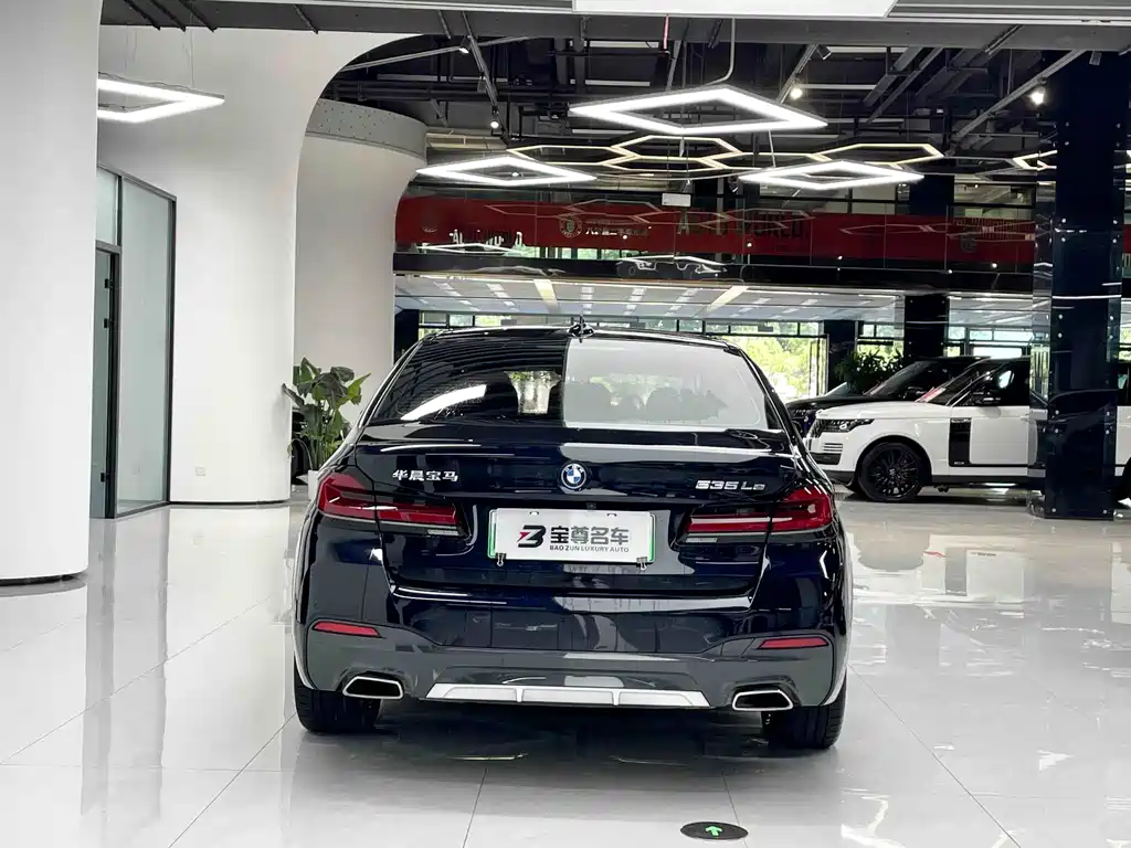 BMW 5 Series New Energy 2022 Model 2 535Le M Sports Package купить на сайте DeffCars