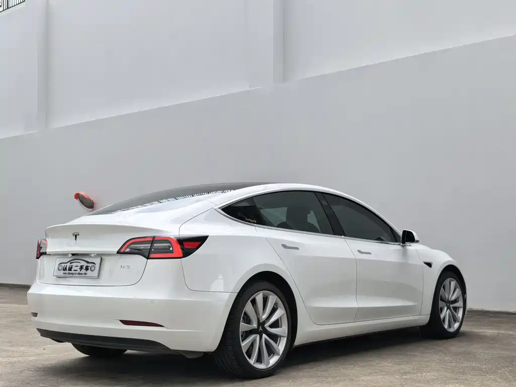 Model 3 2020 long-range rear-wheel drive version купить на сайте DeffCars
