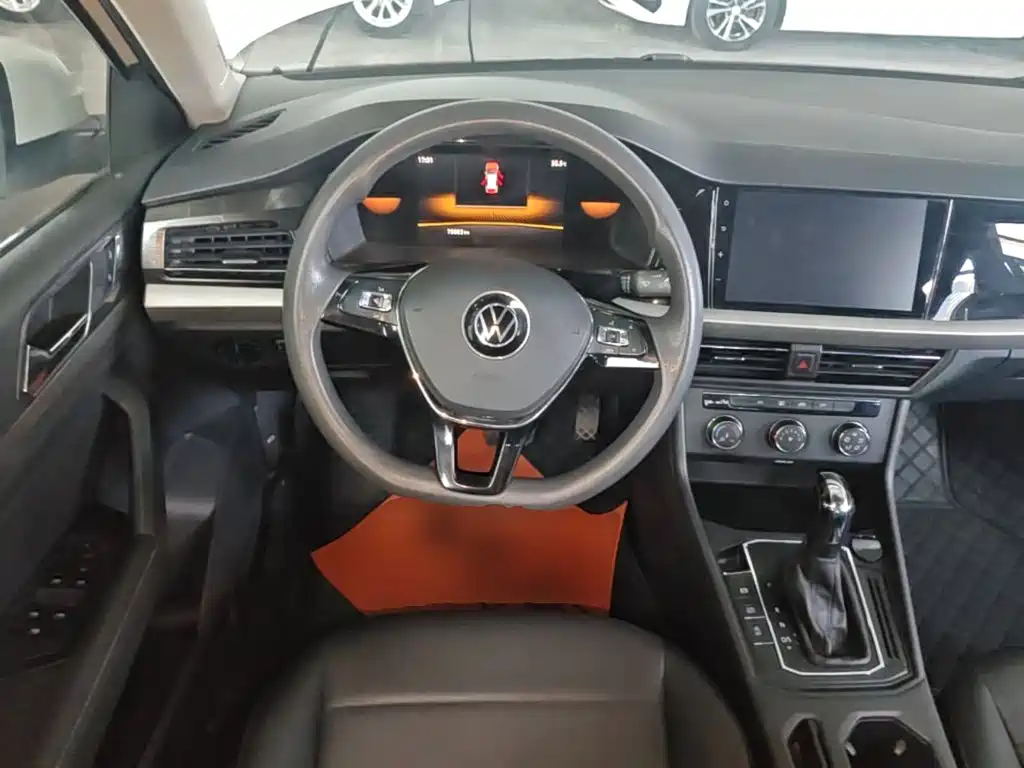 Lavida 2022 1.5L automatic comfort version купить на сайте DeffCars