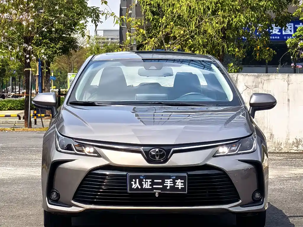 Corolla 2019 1.2T S-CVT GL-i Deluxe Edition купить на сайте DeffCars