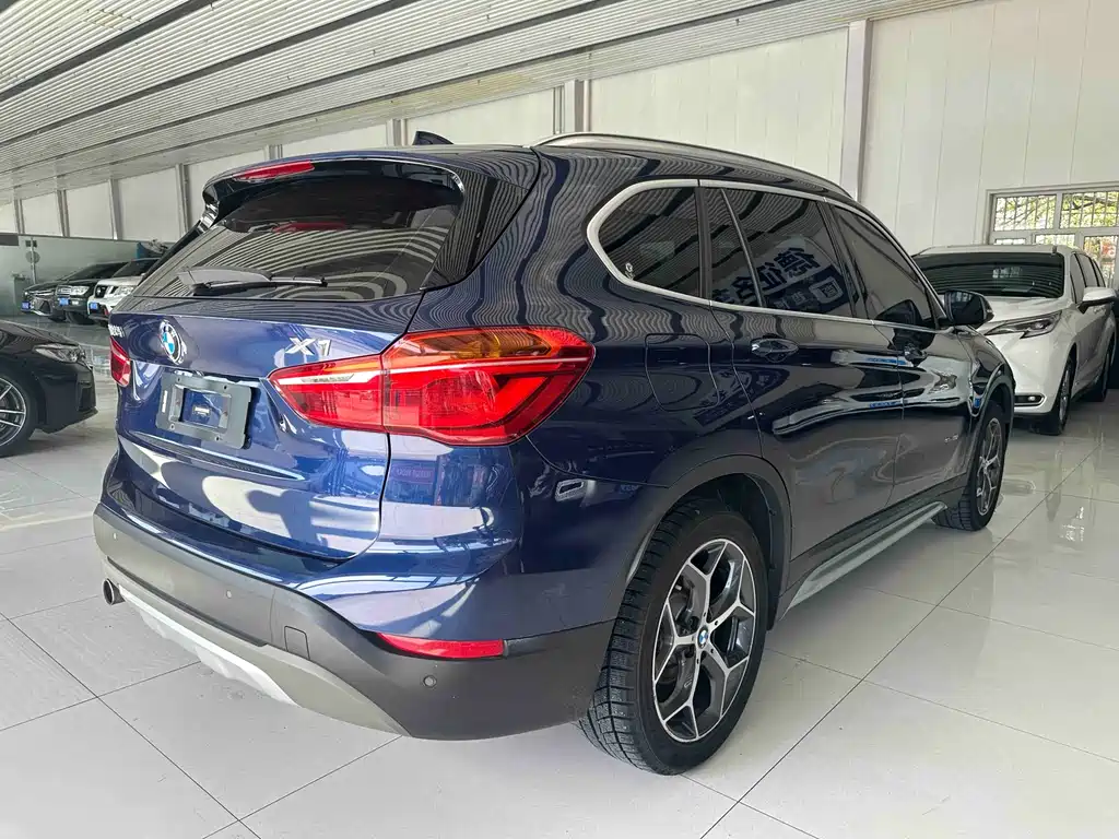 BMW X1 2018 sDrive18Li Exclusive Model купить на сайте DeffCars