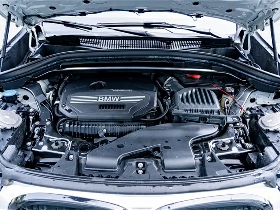 BMW X1 2021 sDrive25Li Leading Model купить на сайте DeffCars