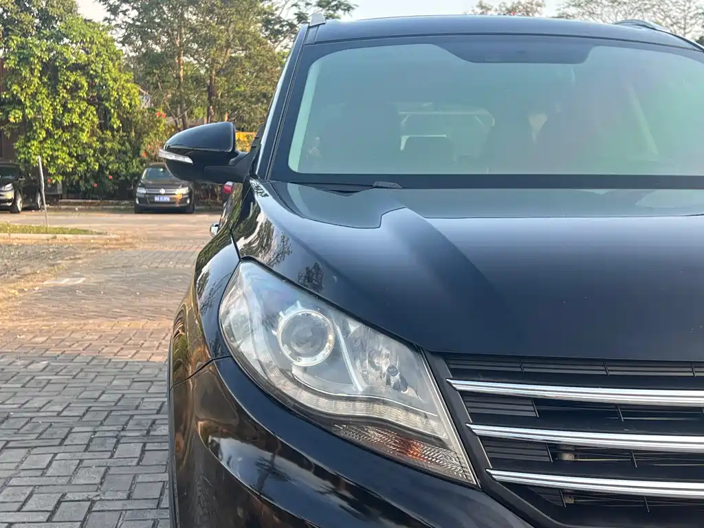 Fengguang 580 2017 1.5T CVT comfort model купить на сайте DeffCars