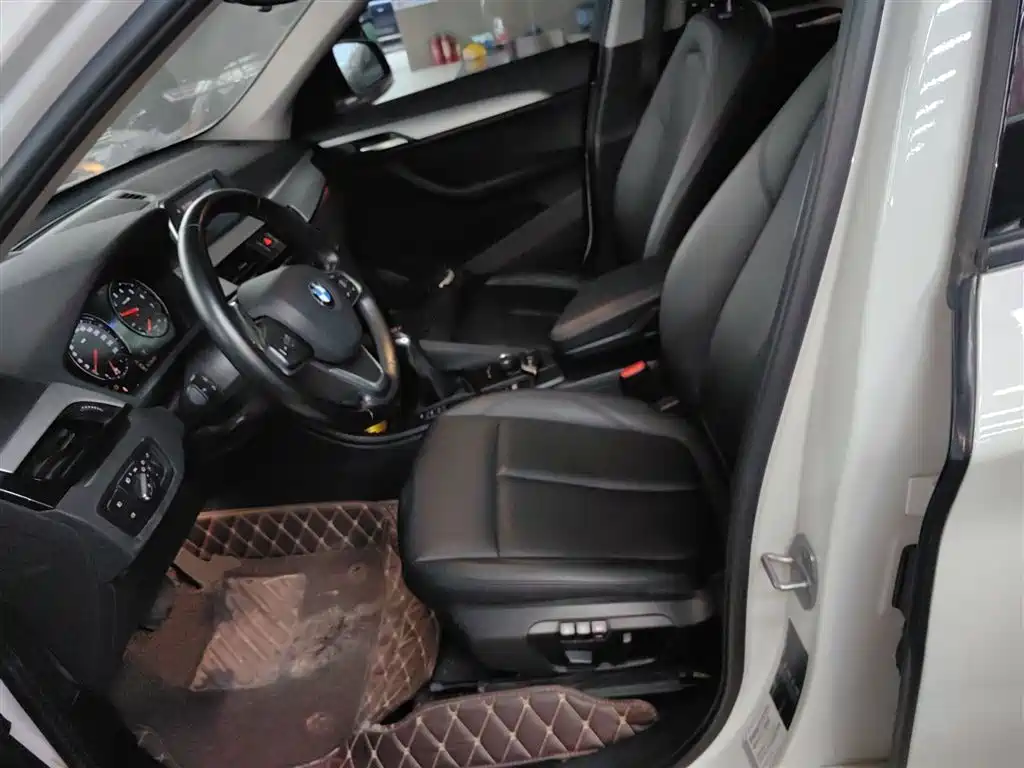 BMW X1 2019 sDrive18Li Fashion Model купить на сайте DeffCars