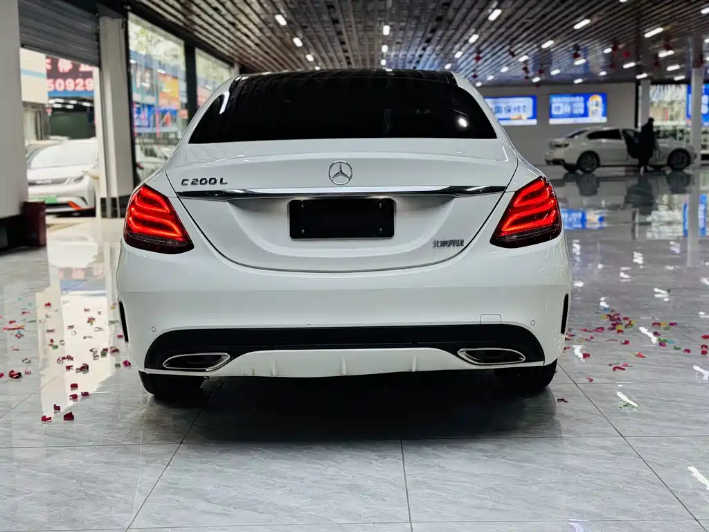 Mercedes-Benz C-Class 2018 C 200 L Sports Edition купить на сайте DeffCars