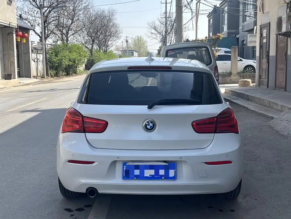 BMW 1 Series imported 2018 118i leading model купить на сайте DeffCars