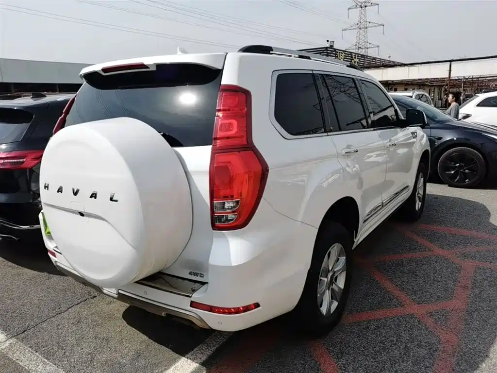 Haval H9 2017 2.0T gasoline four-wheel drive exclusive model 5 seats купить на сайте DeffCars