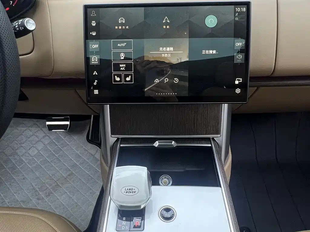 Range Rover 2024 3.0 L6 360PS Grand Edition купить на сайте DeffCars