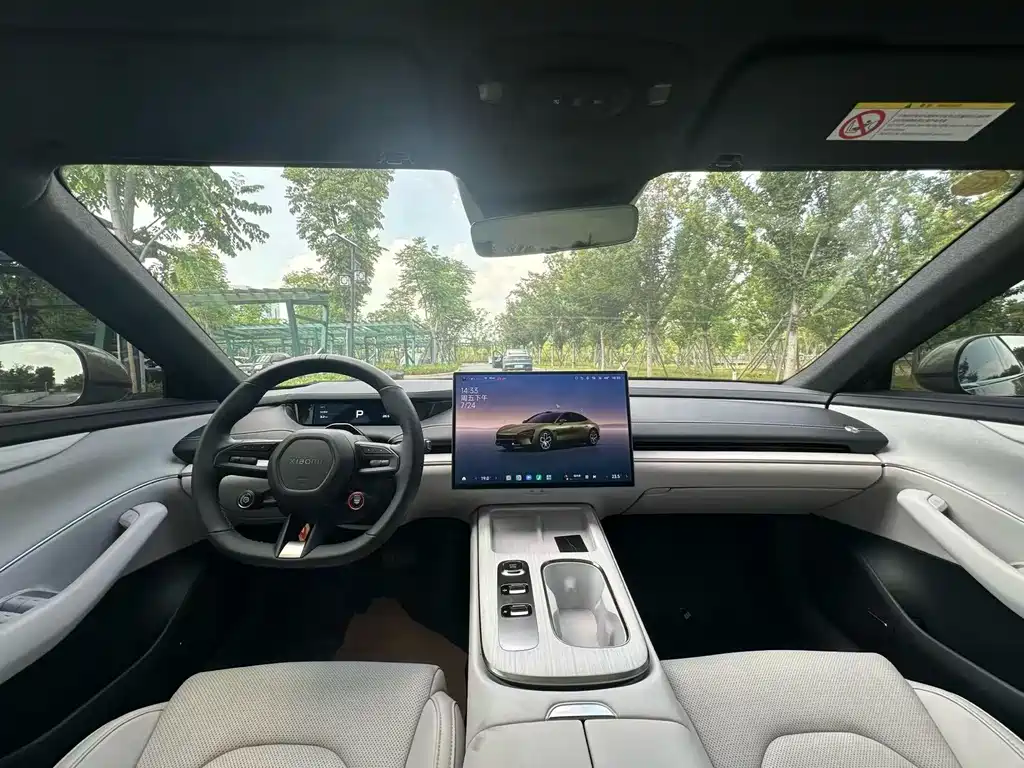 Xiaomi SU7 2024 rear-drive ultra-long battery life high-end smart driving Pro version купить на сайте DeffCars