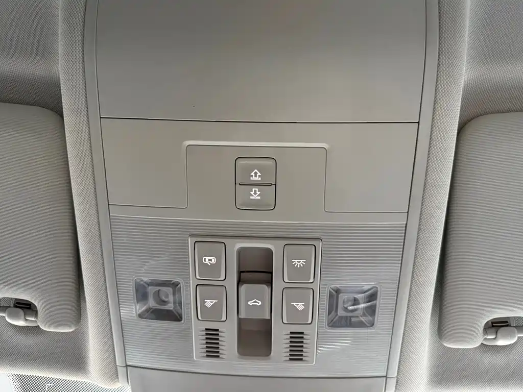 Tiguan L 2022 330TSI automatic two-wheel drive R-Line flagship version купить на сайте DeffCars