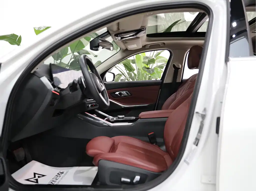 BMW 3 Series 2023 320Li M Sports Package купить на сайте DeffCars