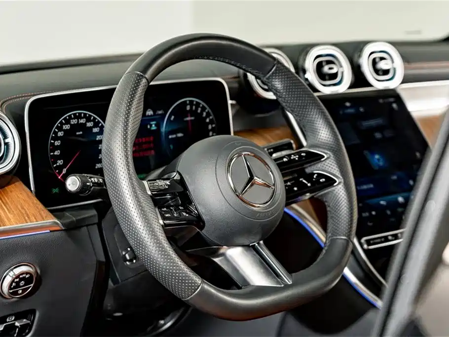 Mercedes-Benz GLC New Energy 2025 350 e L 4MATIC Collector's Edition купить на сайте DeffCars