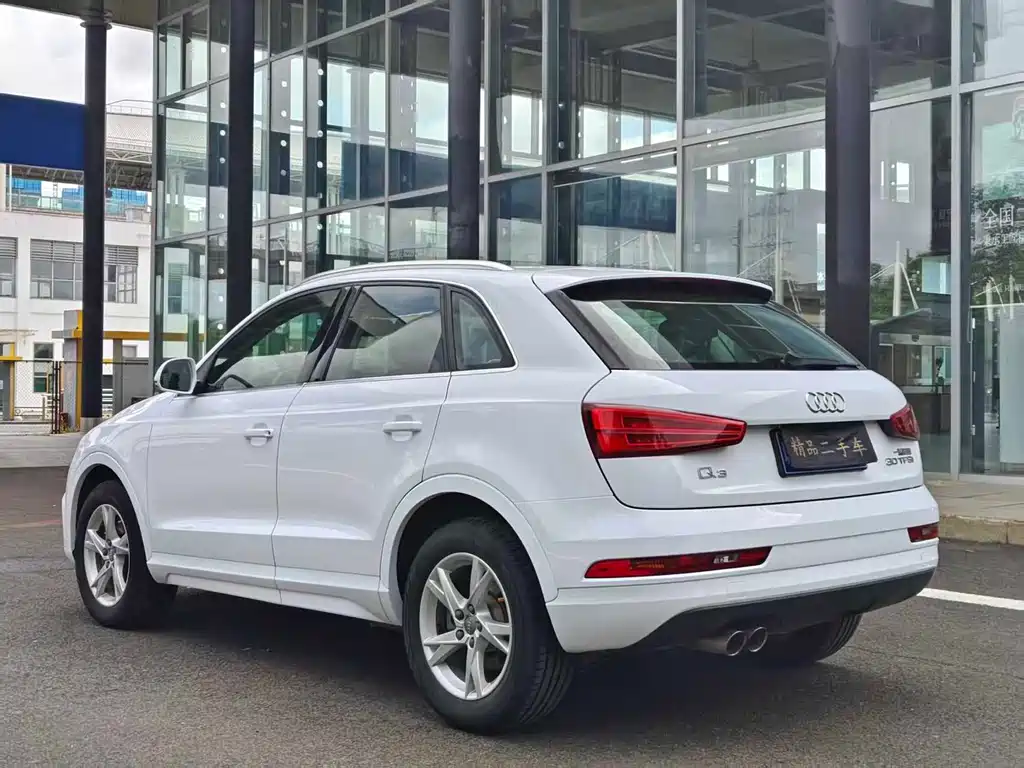 Audi Q3 2018 30th Anniversary Model 30 TFSI Fashion Model купить на сайте DeffCars