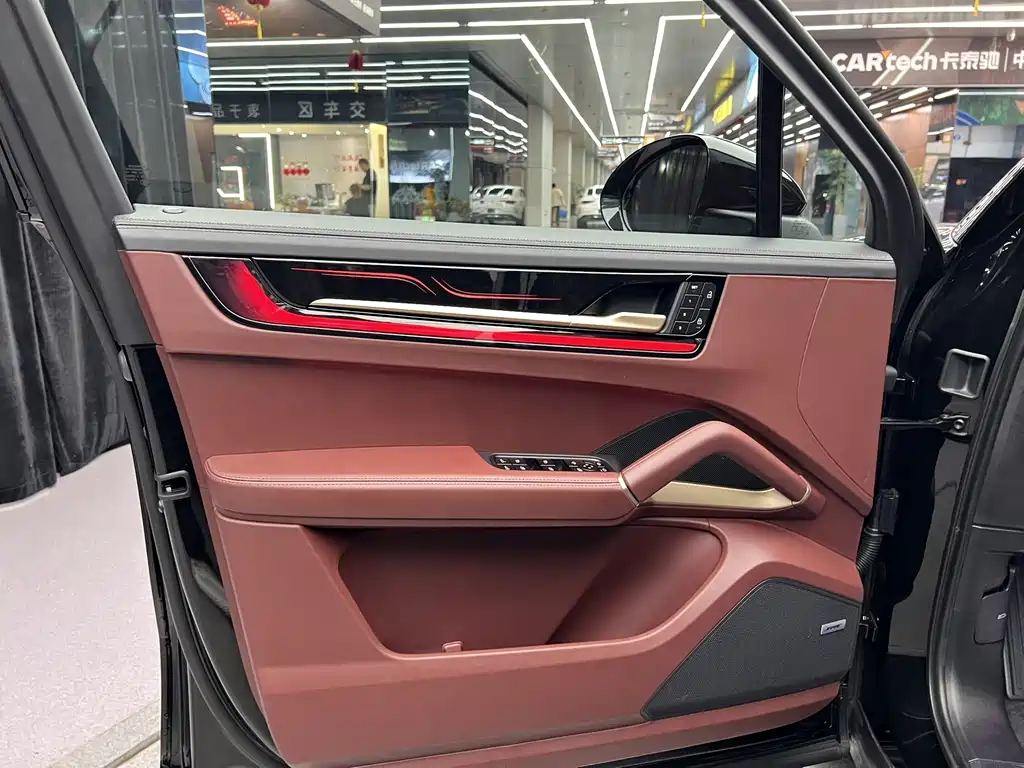 Cayenne 2024 Cayenne 3.0T купить на сайте DeffCars