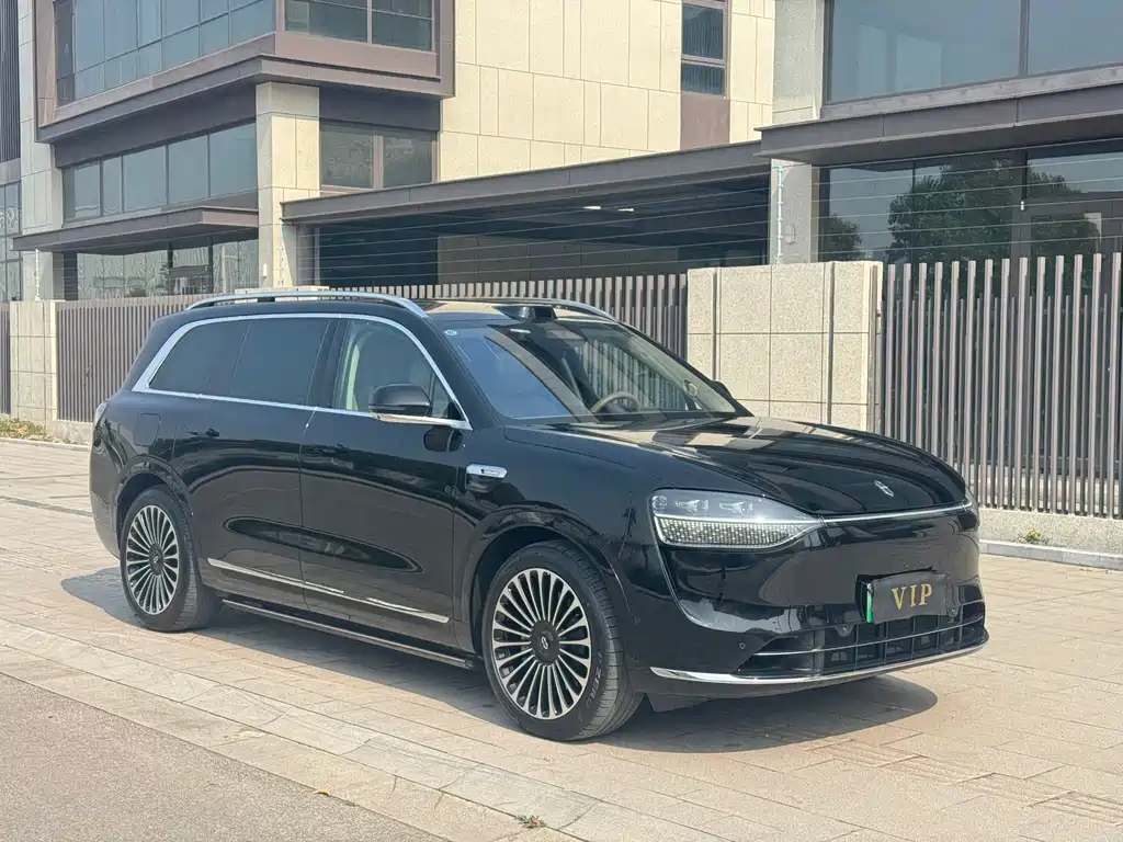 Wenjie M9 2025 extended range Ultra version 52kWh 6-seater version (192-line lidar) купить на сайте DeffCars