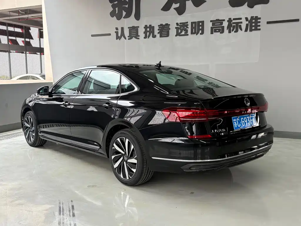 Passat 2026 Outstanding Model 330TSI Elite Edition купить на сайте DeffCars