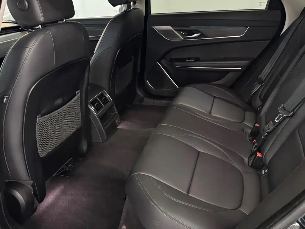 Jaguar XFL 2021 XFL 2.0T P200 2WD Elite Deluxe Edition купить на сайте DeffCars