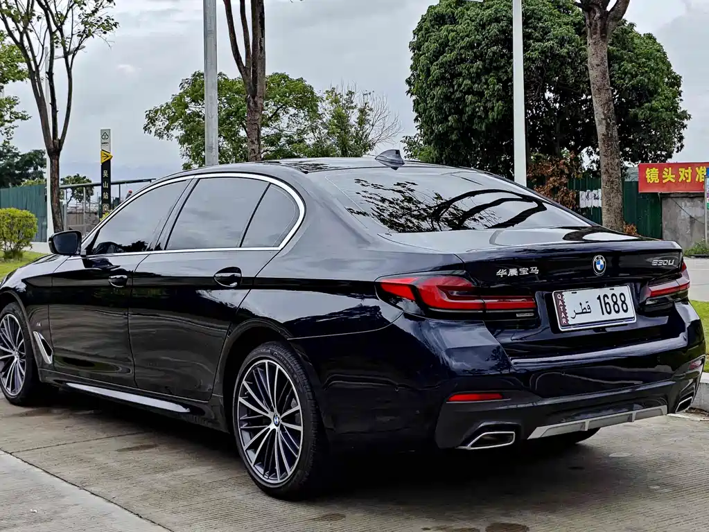 BMW 5 Series 2023 facelift 530Li leading M sports package купить на сайте DeffCars