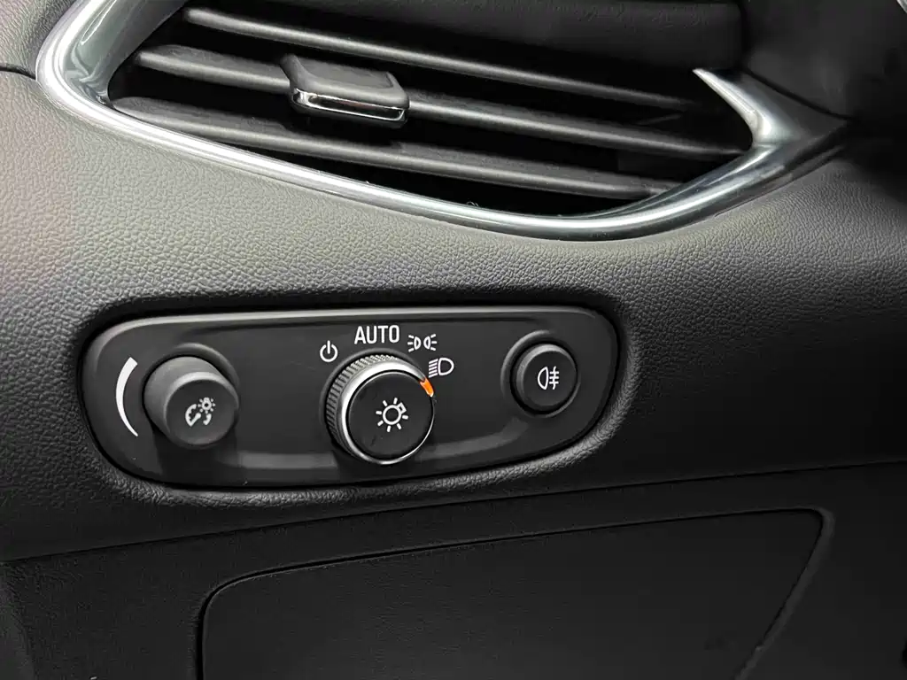 Malibu XL 2022 Redline 550T Automatic Redline Edition 110th Anniversary Edition купить на сайте DeffCars