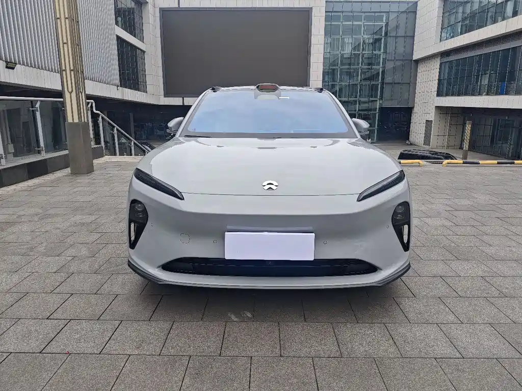 NIO ET5T 2024 model 75kWh Touring купить на сайте DeffCars