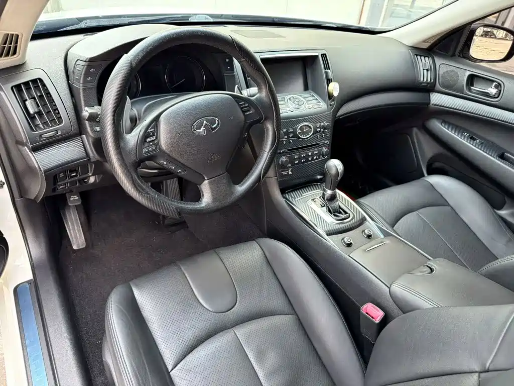 Infiniti G Series 2013 G25 Sedan Luxury Sports Edition купить на сайте DeffCars