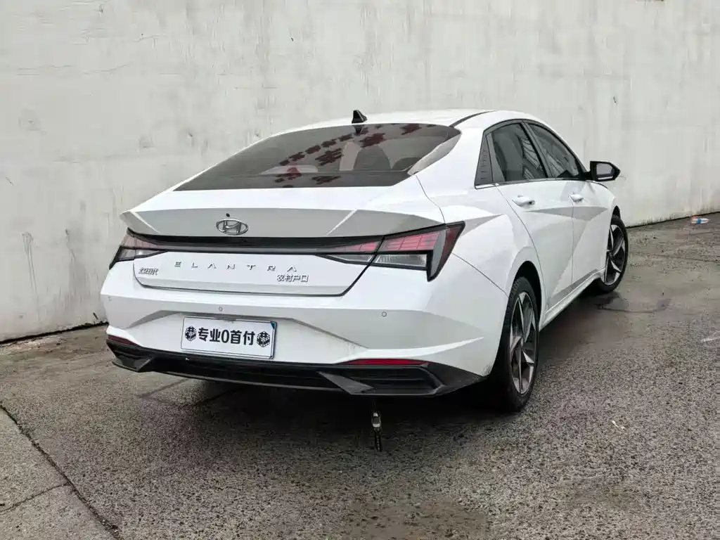 Elantra 2023 1.5L CVT LUX Premium Edition купить на сайте DeffCars