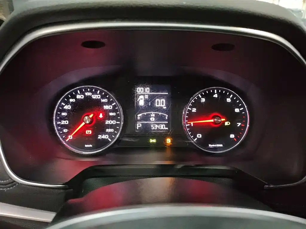 Roewe RX5 2020 model 20T automatic 4G interconnection million model купить на сайте DeffCars