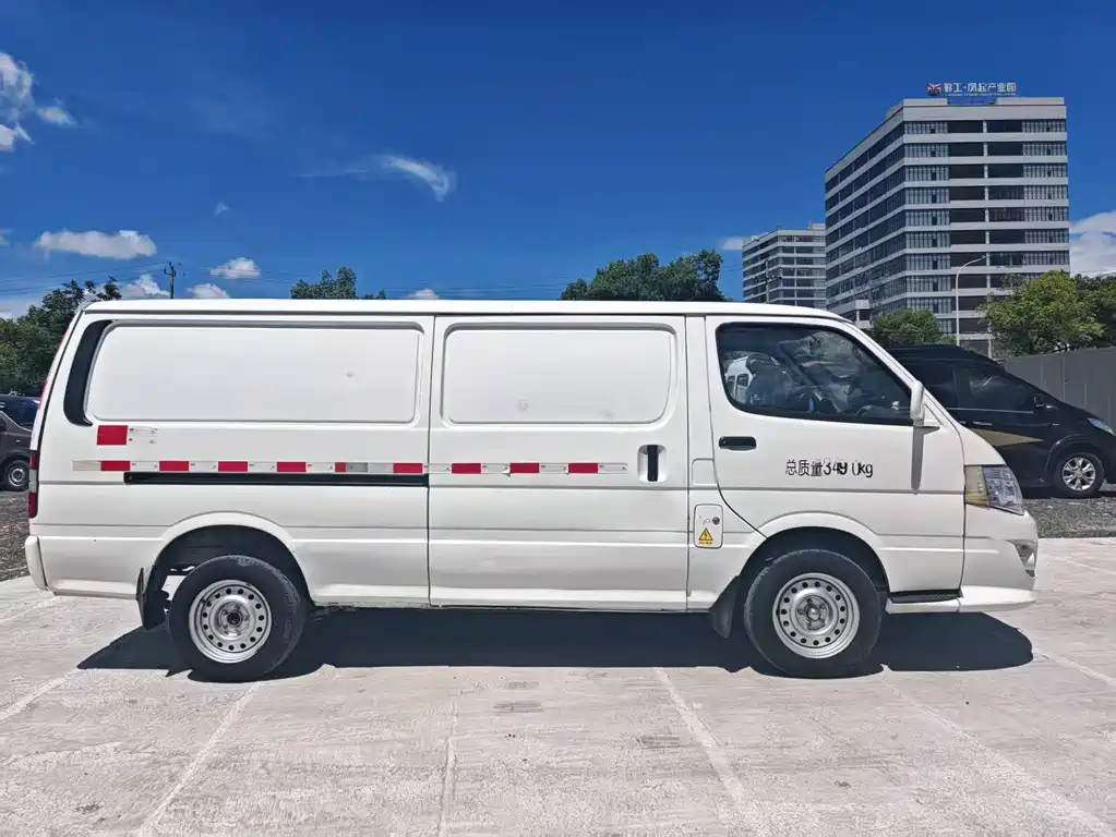 Jinlv Hiashi New Energy 2021 Longyun GLE850 low roof 50.23kWh купить на сайте DeffCars