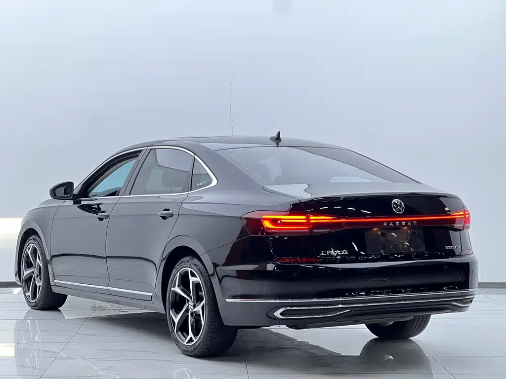 Passat 2023 facelift 330TSI Star Elite Edition купить на сайте DeffCars