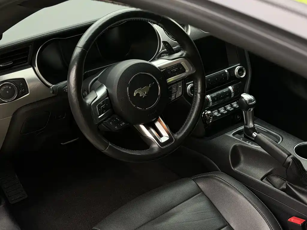 Mustang 2020 2.3L EcoBoost Performance Advanced Edition купить на сайте DeffCars